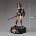 Wonder Woman 20cm LED Base Figure